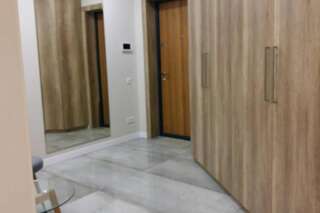 Апартаменты 109 Cozy apartment nearby with Kiev Central Railway Station Киев-7