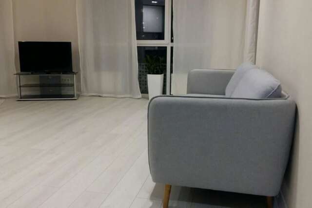 Апартаменты 109 Cozy apartment nearby with Kiev Central Railway Station Киев-9